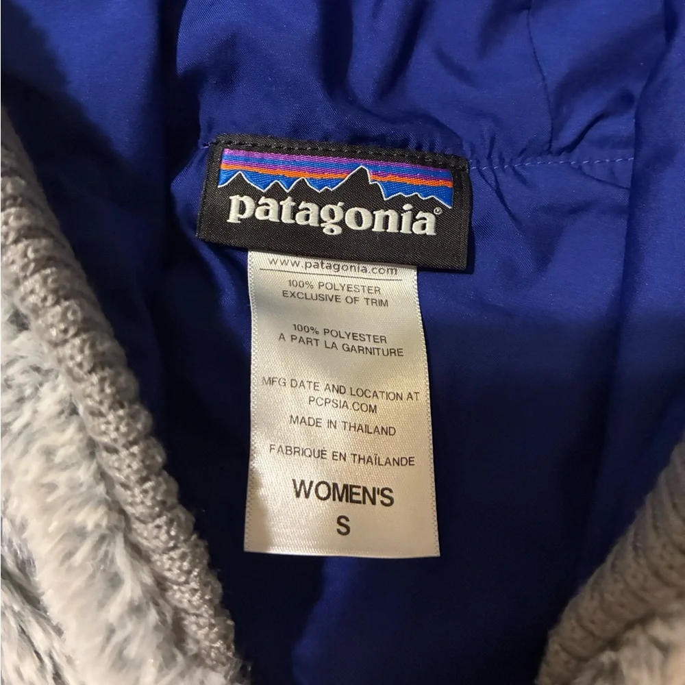 Patagonia Conejo furry hooded vest - Picture 3 of 3